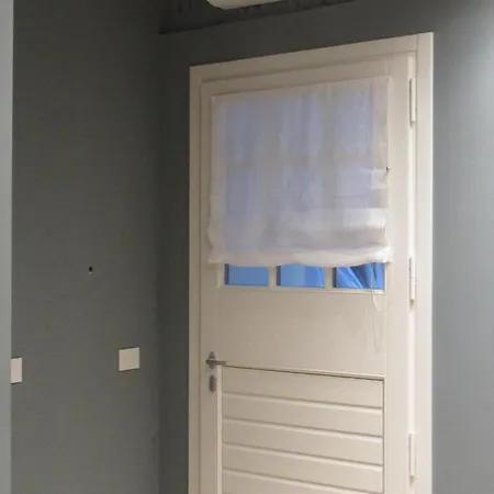 Medium Miramare Sogno Sul Mare 아파트 *