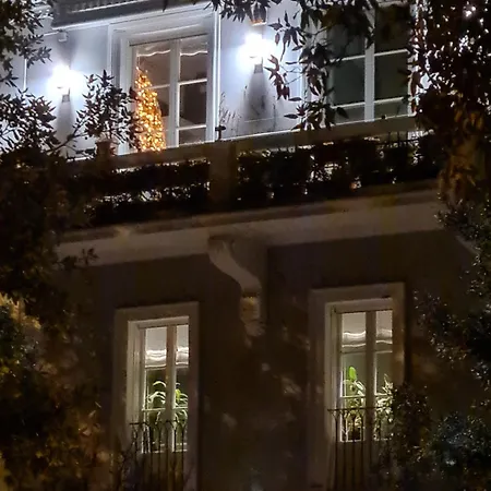 Medium Miramare Sogno Sul Mare Triest
